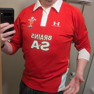 Under Armour Red Men’s Rugby Shirt - Wales Brains SA Logo